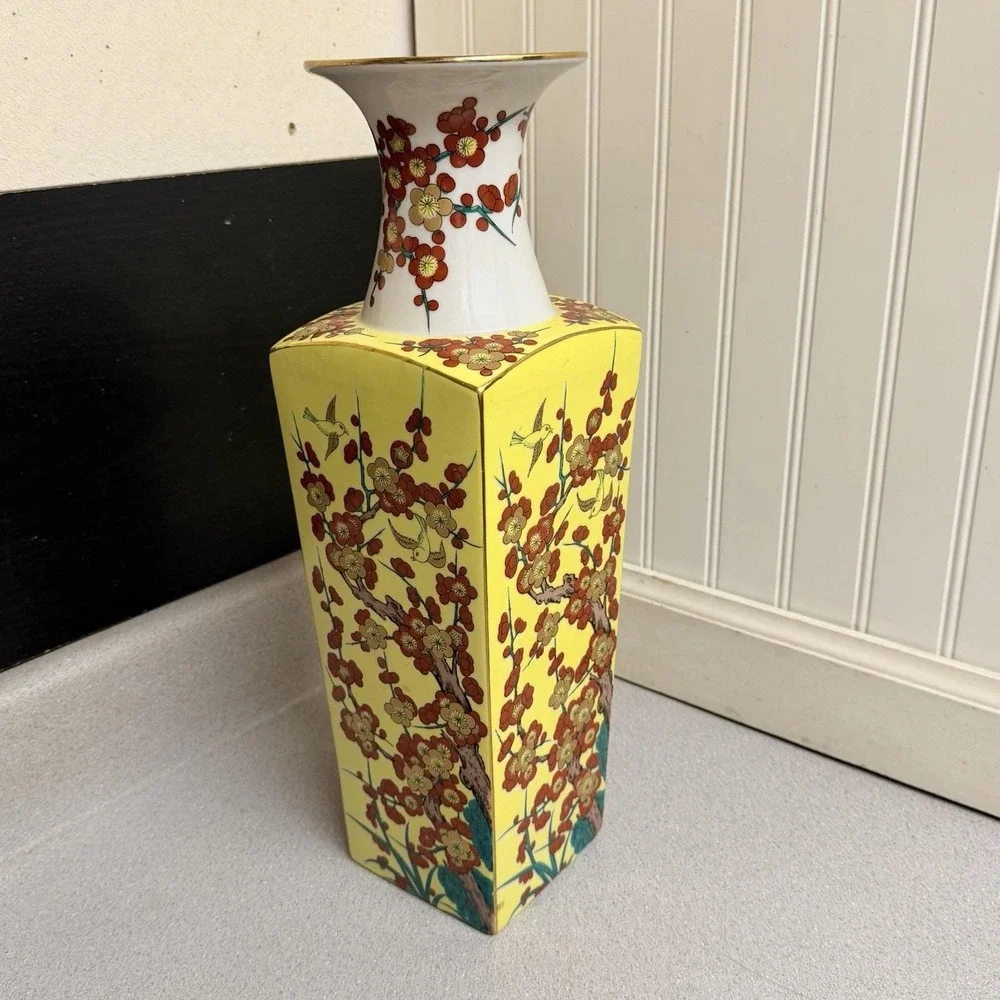 Chinese Square Flower Vase Fine Porcelain Hand Glazed Gold Imperial Yellow 16